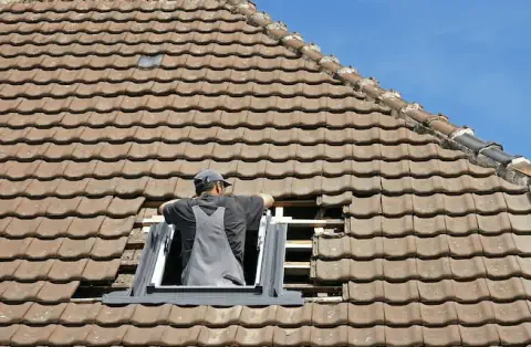 Pose de velux - La Ferté-Chevresis
